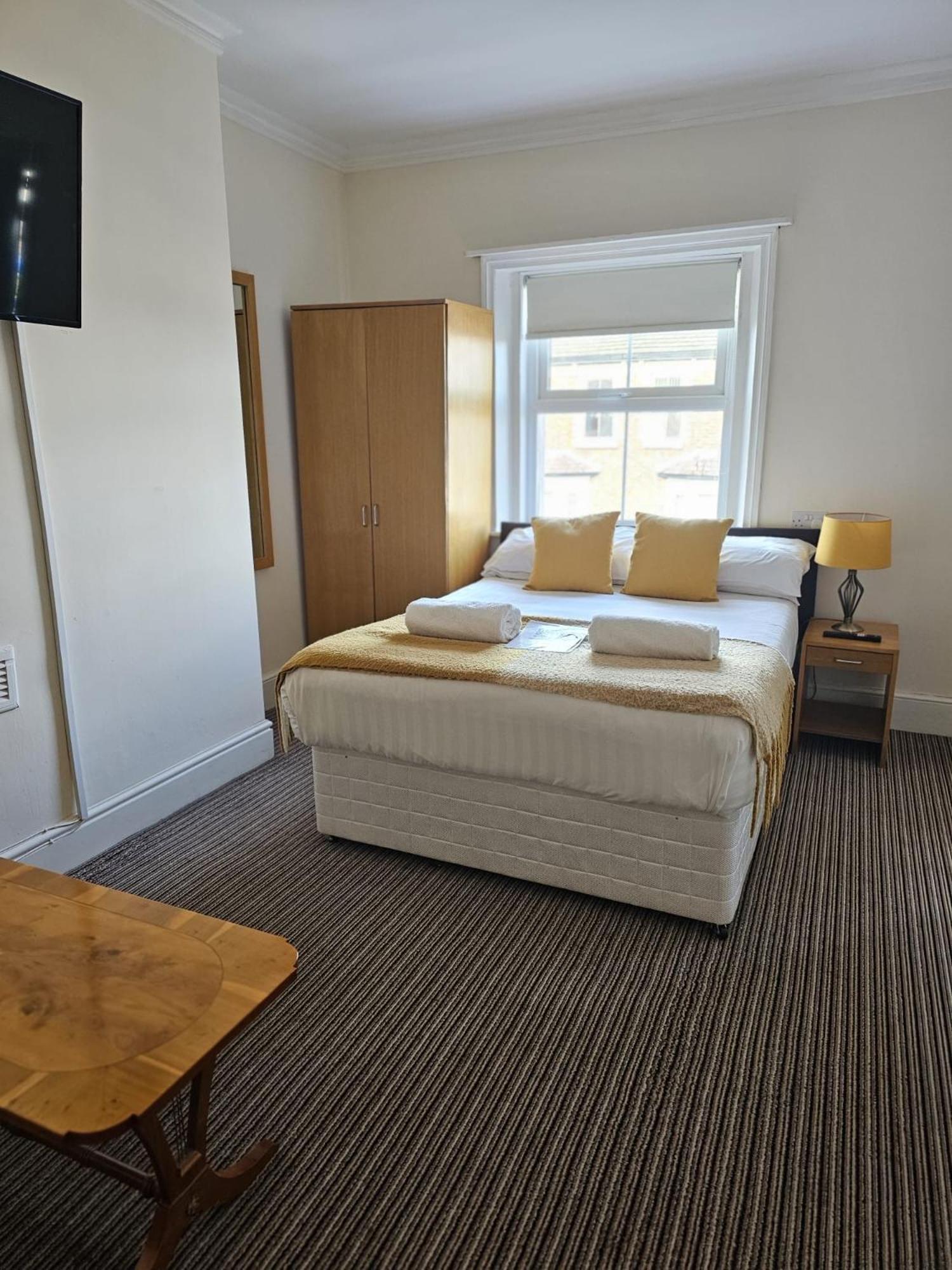 The New Brighton Hotel ภายนอก รูปภาพ