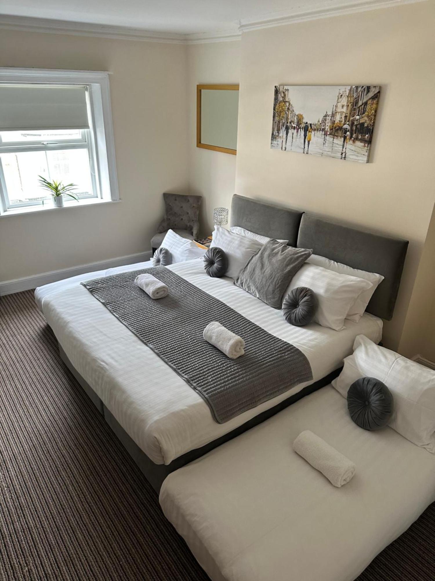 The New Brighton Hotel ภายนอก รูปภาพ