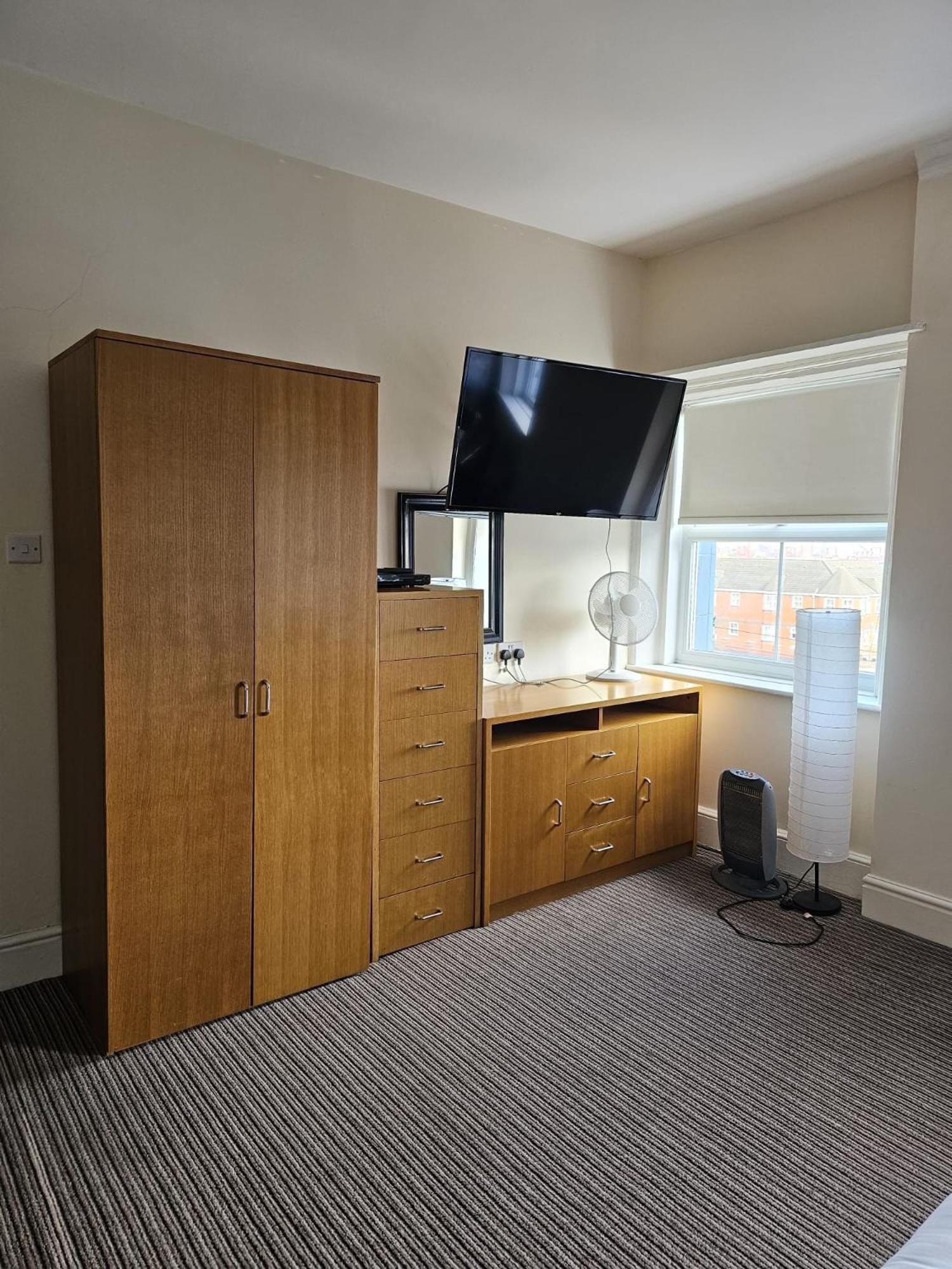 The New Brighton Hotel ภายนอก รูปภาพ