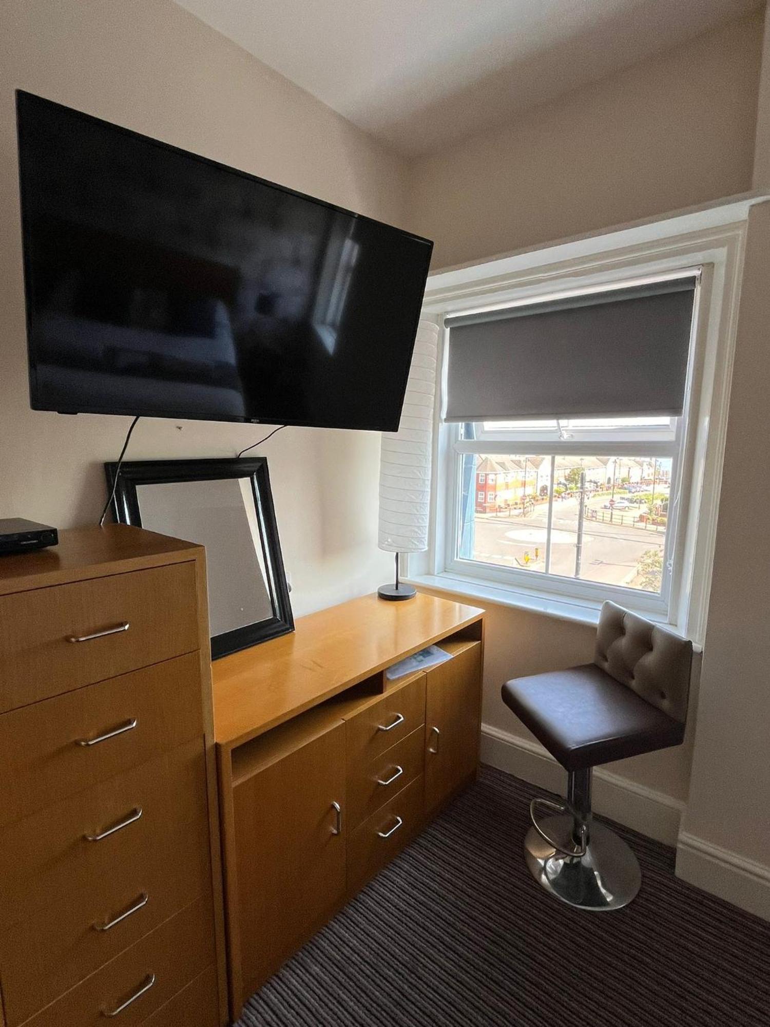 The New Brighton Hotel ภายนอก รูปภาพ