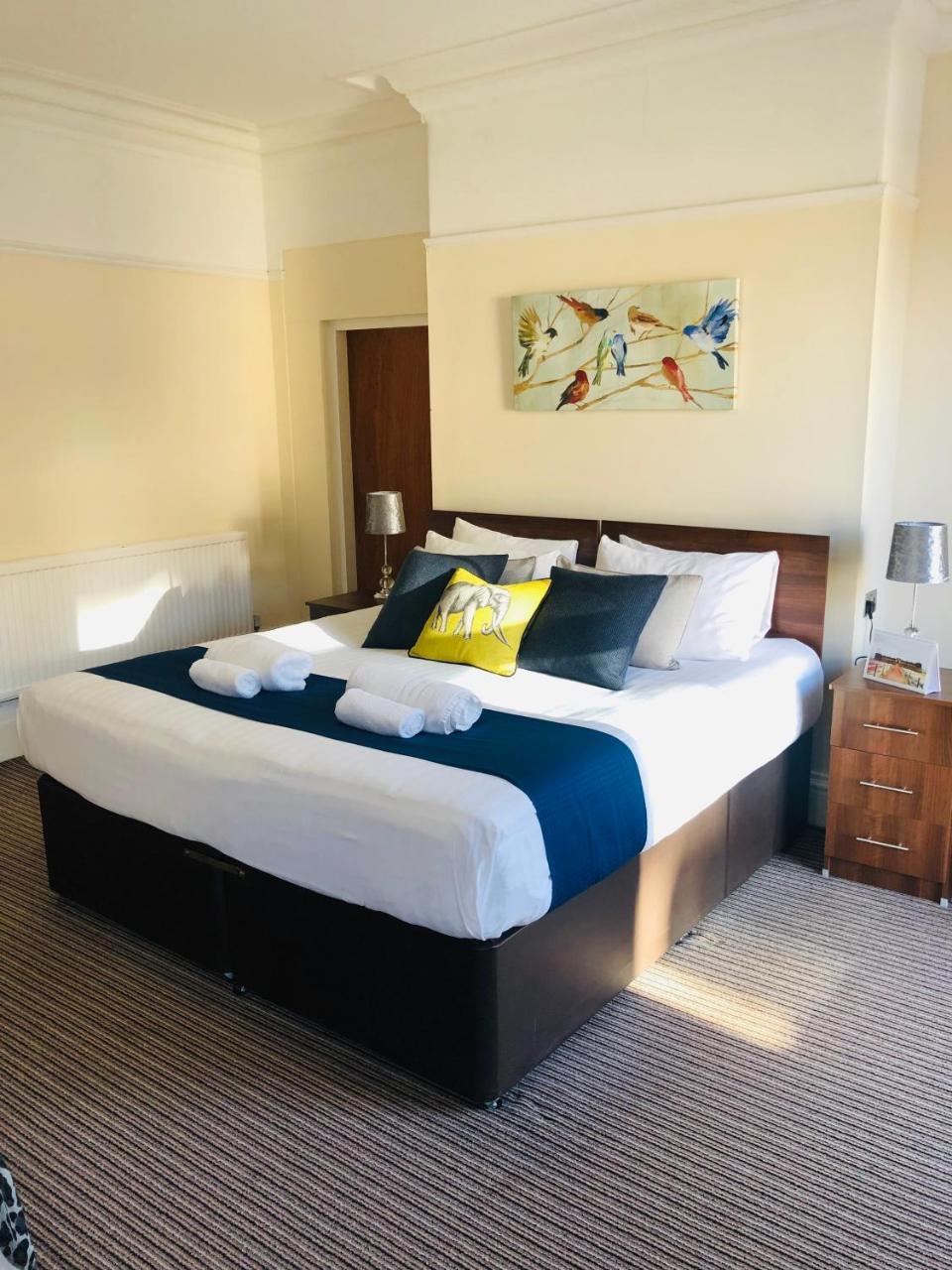 The New Brighton Hotel ภายนอก รูปภาพ